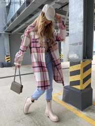 Women's Blouses Shirts Autumn Winter Women Checked Shirt Coats Woolen Blends Warm Long Plaid Coats Female Elegant Chic Retro Femme Oversize Jackets T230508