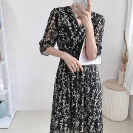 Casual Dresses Korean Chiffon Maxi For Women Vintage Boho Floral Print Long Beach Dress Elegant Ladies V-neck Half Sleeve