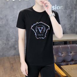 Summer Mens Designer European Style Fashion 2023 Men's Summer New Versatile Hot Diamond Round Neck Casual Short Sleeve Printing