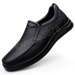 Designer Men's Shoes Casual Breathable Loafers Men Leaher Shoes Italian Moccasins Men Comfortable Driving Shoes Zapatos Hombre