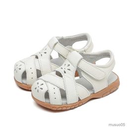 Sandals Genuine leather soft closed toe cut out children Girls sandals flat toddler Summer shoes