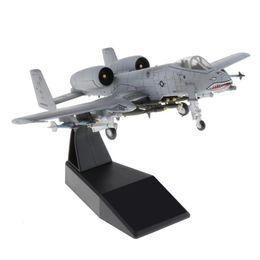 Aircraft Modle 1 100 A10 Attack Plane Fighter Attack Plane Display Model Metal Mini Military Aircraft with Stand 230508