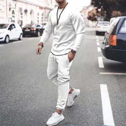 Men's Tracksuits Men's 2 Piece Set Tracksuits 3D Print Long Sleeve T-Shirt Set Streetwear Casual 2 Piece Male Sportswear Oversize Men Tshirt Set 230508