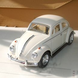 Decorative Objects Figurines 2023 est Arrival Retro Vintage Beetle Diecast Pull Back Car Model Toy for Children Gift Decor Cute Figurines Miniatures Decor 230508