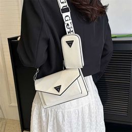 Netizen High grade Feeling Mother and Child Small Square Bag 2024 New Fashion Light Luxury One Shoulder Crossbody French Designer Handbag Online sale