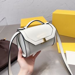 Women's handbag designer bag fashion shoulder bag 2023 new white bucket bag luxury clamshell crossbody bag leather classic senior women's bag banquet bags