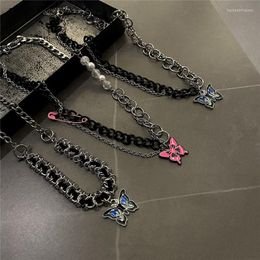 Pendant Necklaces 2023 Butterfly Men Necklace Women Clavicle Chain Paperclip Pearl Cable Stitching Fashion Accessories Jewelry