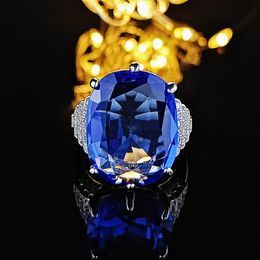 Designer fashion hot selling engagement goose egg ring, inlaid sapphire blue Topa stone ring hand jewelry wholesale