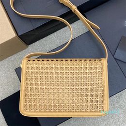 Hollow Out Shoulder Bags Women Designer Handbag Purse Fashion Hardware Letters Magnetic Buckle Toothpick Pattern Box Cowhide