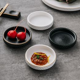 Bowls Ceramic Vinegar Dish 3.5 Inches Dipping Dishes Household Soy Sauce Snack Plate White Black Seasoning Small Bowl Kitchen