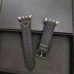 Watch Bands Luxury Designer bands Strap For Apple Band 42 38 40 41 44 45 49 mm i 8 7 6 5 4 3 2 Man Woman Black Leather Letter Print Straps Q2405141