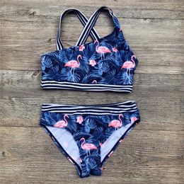 Kinderbadebekleidung Multi Style Kinder Mädchen Bikini Set 2023 Neue Druck Mädchen Kinder Bademode Badeanzug Sommer Kinder Bikini Säuglingsbadeanzug A369 P230509