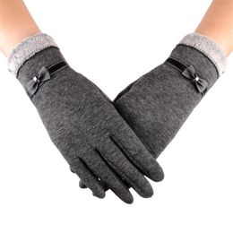 Five Fingers Gloves YRRETY Winter Women Fashion Autumn Elegant Lace Splice Warm Mitts Full Finger Mittens Cashmere Female Wrist