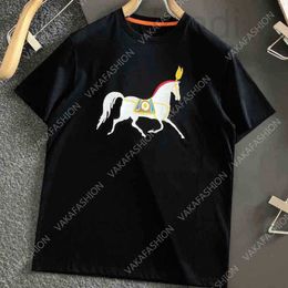 Men's T-Shirts luxurioust Shirts h Black High-grade Horse Embroidery Round Neck Slim Fitting T-shirt 2022 Summer Short Sleeve SFTY