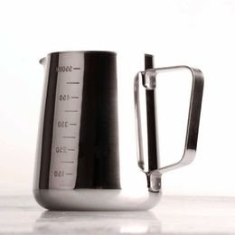 Milk Jugs Stainless steel espresso jug 350/600/900ml milk and coffee foam jug for kitchen and home handmade scale P230509