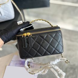 22Ss Hollow Out Top Letter Handle Vanity Box Bags With Mirror Caviar Leather Calfskin Card Holder Multi Pochette Cosmetic Case Designer Handbags For Womens 18CM
