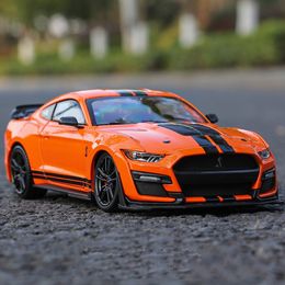 Diecast Model Maisto 1 24 Mustang Shelby GT500 Alloy Sports Car Model Diecasts Metal Toy Racing Vecicles Car Model Collection Kids Gifts 230509