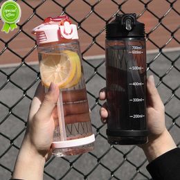 500/700ML Portable Large-capacity Water Bottle Sports Straw Cups Student Plastic Water Cups Drop-resistant Leak-proof