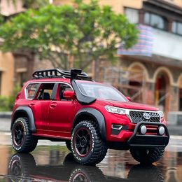 Diecast Model 1 24 Prado SUV Alloy Car Model Diecast Metal Toy Modified Off-road Vehicles Car Model High Simulation Collection Kids Gift 230509