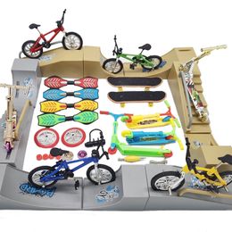 Novelty Games Tech Fingerboard Skate Ramp Parts Set skateboarding Finger BMX bicycle Two Wheel Mini Scooter Fingertip Bikes Toys Kids Gifts 230509