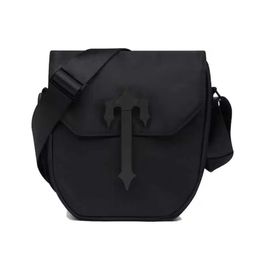 Trapstar designer men messager bags crossbody bag Luxury Retro nylon black Shoulder Bags Casual outdoor Trendy shoulder bag black purse Simple workwear canvas bags