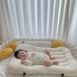 Bassinets Cradles Babynest born Lounger Sleeping Portable Snuggle 80x55cm Folding Infant Nest Bed Crib Boys Girls Cradles 230510