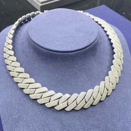 Custom Vvs Moissanite Big Hip Hop Mens Rapper Diamond Chain Pendant Necklace Cuban Link Chain 20mm