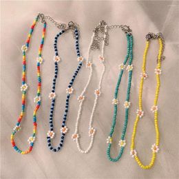 Choker 2023 Korean Spring Summer Retro Sweet Daisy Flower Necklace Colourful Beads Clavicle For Women Girls Jewellery Wholesale