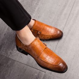 Pointed Toe Men Shoes Business Slip on Men Moccasins Luxury Office Oxford Shoes Designer Men Dress Shoes Zapatos Hombre