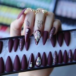 False Nails False Nails Salon matte Long Stiletto Burgundy Fake nails crystal coffee glitter false nails full set press on nails 24pcs custom box nails 230509