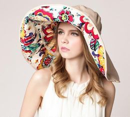 Wide Brim Hats Bucket Desain Fashion Flower Lipat Bertepi Topi untuk Wanita Perlindungan UV Matahari Musim Panas besar penuh pantai matahari topi luar 230510