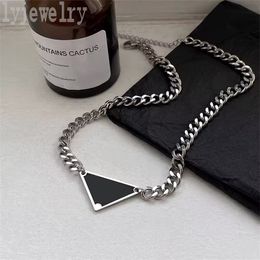 Triangle designer necklaces silver Colour pendants necklace women letters love trendy link chains men enamel metal street Jewlery luxury necklace cool ZB011 F23