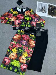 Two Piece Dress Designer's retro printed letters short knitted jacket two-piece ladies autumn new+high waist tight hip skirt fashion suit T230510