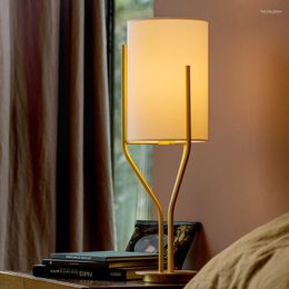 Table Lamps Nordic Luxury Gold Lamp Restaurant Bar Villa El Home Bedroom Bedside Living Room Decor Desk Light TA140
