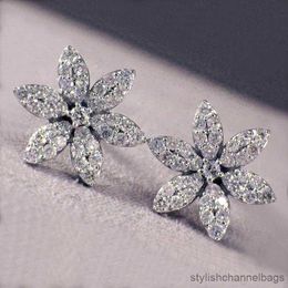 Stud Delicate Silver Color Flower Stud Earring for Women Full Paved Shiny Stone Beauty Gift Statement Earrings Jewelry