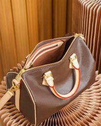 Luxury Designer handbag clutch Women purses tote cross body men travel Shoulder bag Organiser Toiletry Kits