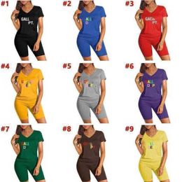 Designer Damen Trainingsanzüge Brief gedruckt Sexy V-Ausschnitt Kurzarm T-Shirt und Shorts 2 Stück Sets Sommer Sport Outfits Kleidung