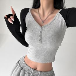 Women's T Shirts TVVOVVIN Autumn Contrasting Color Bottom Top Spicy Girl Sports V-Neck Panel Short Sweater For Women UYUH