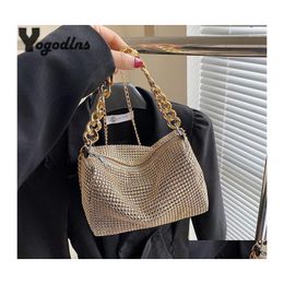 Wallets Shoder Bags Luxury Rhinestone Chain Crossbdoy Bag Female Portable Small Handbag Women Underarm Pillow Dessiggn Clutch Purse Dhi2O