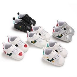 Детские туфли мода кожа кожа детская детская обувь против скольжения новорожденных для новорожденных девочек-ботинки первые ходьбы 0-18 месяцев