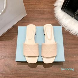 Candy Colour Summer Slippers classic Women Leisure Flip Flops Fashion Flat Sandal Ladies PU Leather Women Beach Shoes Slipper