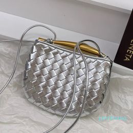 Designer -Mini Clutch Bag Crossbody Purse Metal Handle Classic Weaving Fashion Shoulder Bags Magnetic Buckle Women Handbags Leather Cell Phone Pocket Wallets