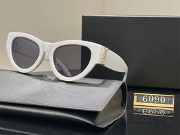 Luxury sunglasses oval shaped womens sunglasses sheet metal frame gold like Y high-quality radiation resistant retro mens glasses good