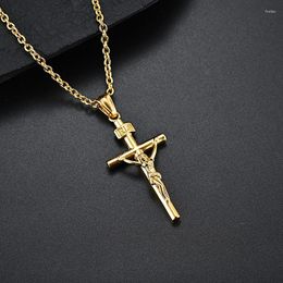 Colares pendentes 1pc Mulheres européias e americanas Crucificação cristã de titânio colar cruzado de aço religioso