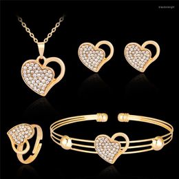 Necklace Earrings Set 4 Pieces Ladies Fashion Water Drop Crystal Bracelet Rings Charm Bridal Wedding Banquet Jewellery For Women