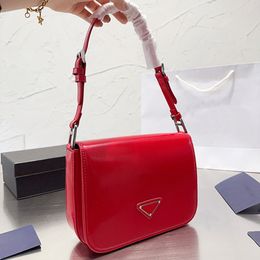 Hobo pod pachą torba designerska torebki torebki zwykłe torby na ramię mody trójkątne litery regulowane paski na ramię Mini torebka klasyczna torebka torebki