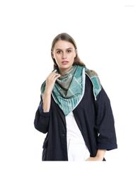 Scarves Women Contrast Colour Plaid Large Triangle Scarf With Clip Winter Autumn Neck Warmer Snood Thermal Blanket Poncho Shawl