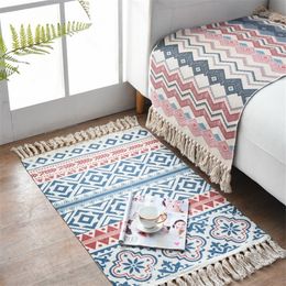 Carpets 60x90cm Bohemian Tassel Rugs Carpet Floor Mat Cotton Linen Hand Woven Bedroom Living Room Table Runner Door Mat Home Decor 230511