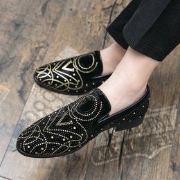 Elegant Men Dress Shoes Trendy Rhinestone Men Loafers Pointed Toe Wedding Party Shoes Slip On Men Oxfords Shoes