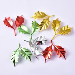 Decorative Flowers 5pcs Artificial Holly Leaves For Christmas Wreath Wedding Flower Arrangement Gift Scrapbooking Decor Fake Berries 5.5cm